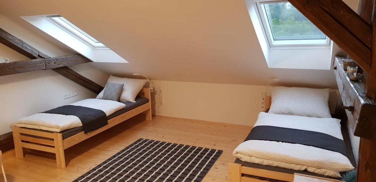 Stylove Podkrovni Apartmany Ostrava Exterior photo